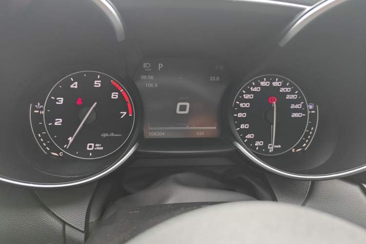 Used Alfa Romeo Giulia 2017 2.0T 280HP Luxury Edition Instrument Cluster