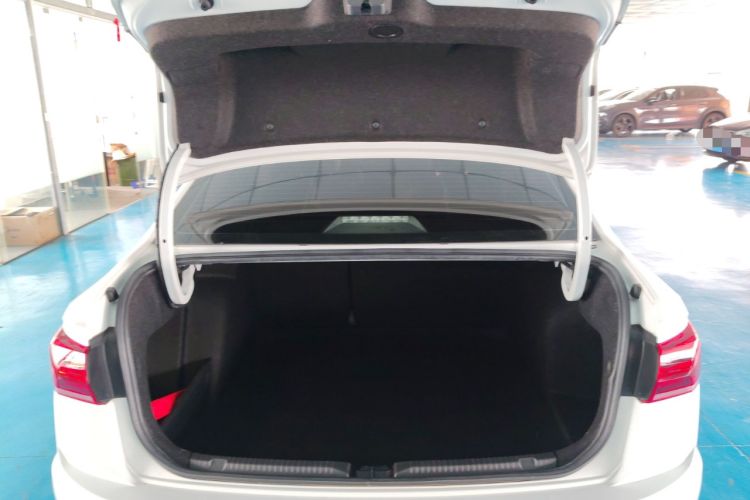 Used Volkswagen Bora 2020 1.5L Automatic Elite Version Trunk