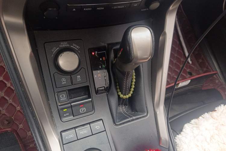 Used Lexus NX 2015 200T All-Wheel-Drive Fēngshàng Edition
