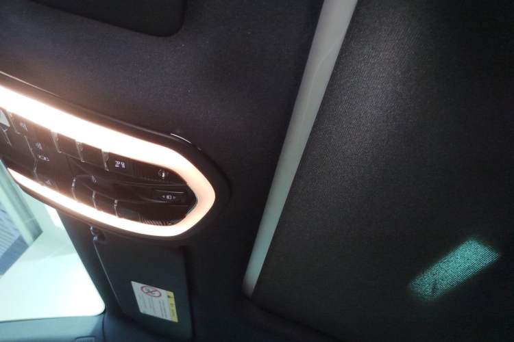 Used Porsche Macan 2018 Macan 2.0T Headliner