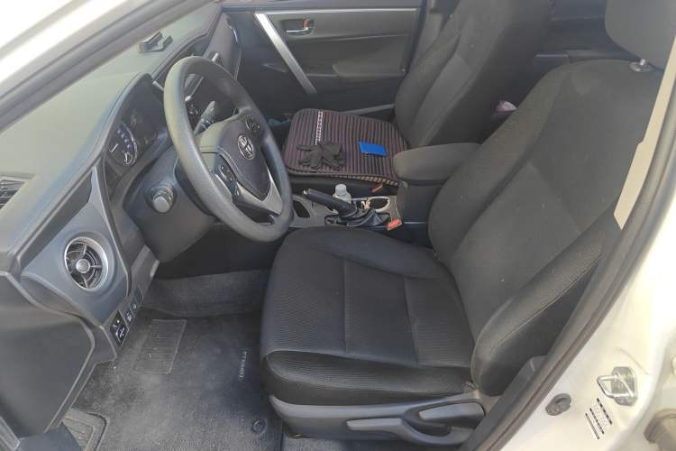 Used Toyota Corolla Hybrid E+ 2019 1.8L E-CVT Leading Edition