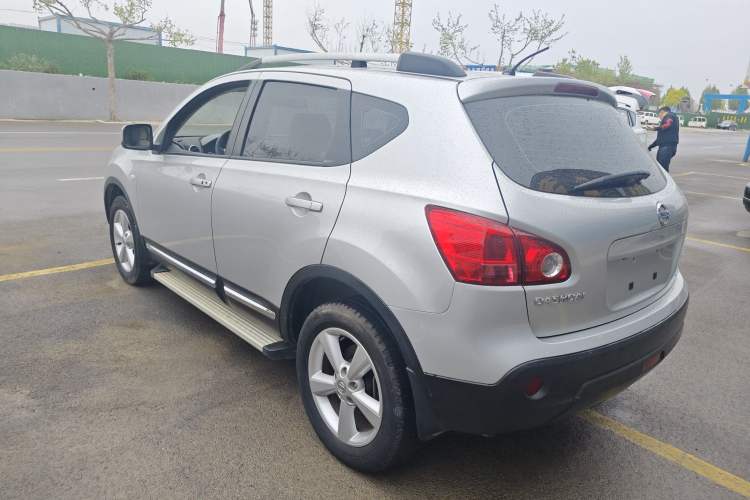 Used Nissan Qashqai 2015 2.0 XL Coolfire CVT 2WD Rear Left 45 Deg