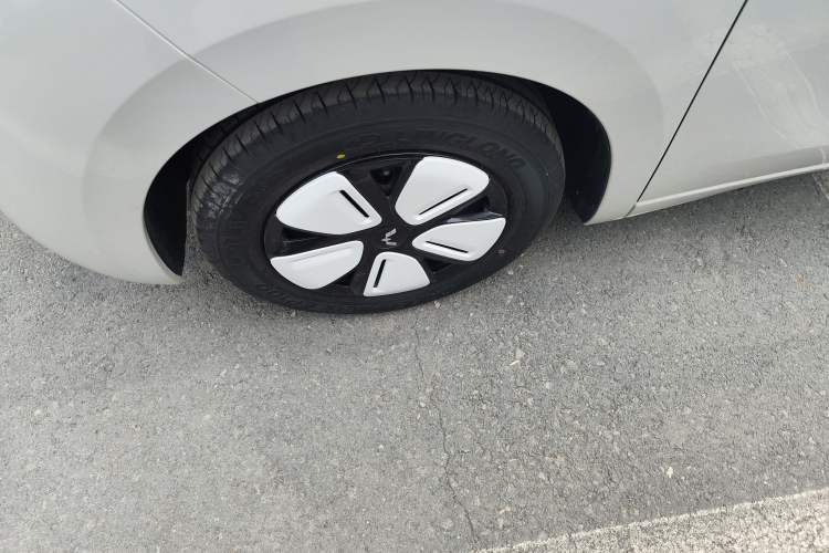 Used Wuling Hongguang MINIEV 2025 Four-Door Version Advanced Edition
