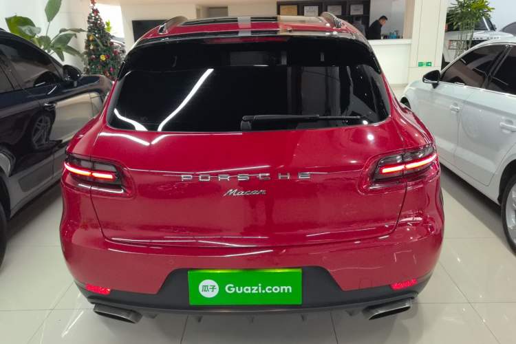 Used Porsche Macan 2017 Macan 2.0T
