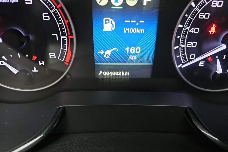 Used Dongfeng Fengdu MX5 2016 2.0L Automatic Flagship Edition