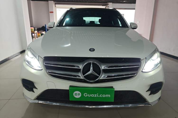 Used Mercedes-Benz GLC 2017 GLC 260 4MATIC Dynamic Edition Front