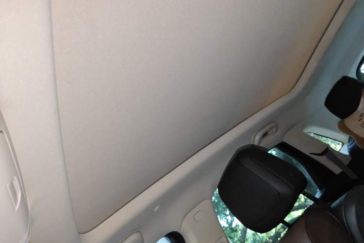 Used Cadillac XT5 2016 25T Luxury Model
