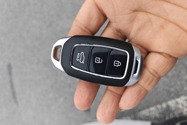 Used Hyundai Lafesta 2021 280TGDi GLX Elite Edition Vehicle Key