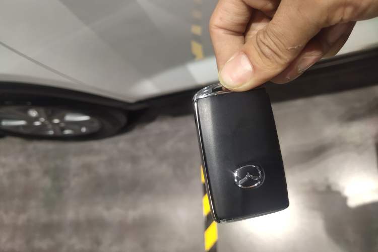 Used Mazda CX-5 2024 2.0L Automatic Two-Wheel Drive ZhiShang Version
