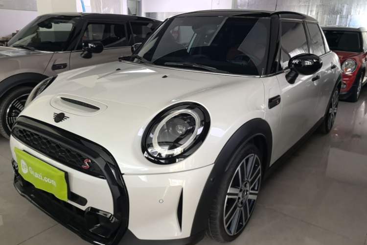 Used MINI 2023 Facelift 2.0T COOPER S Artist Five-Door Edition