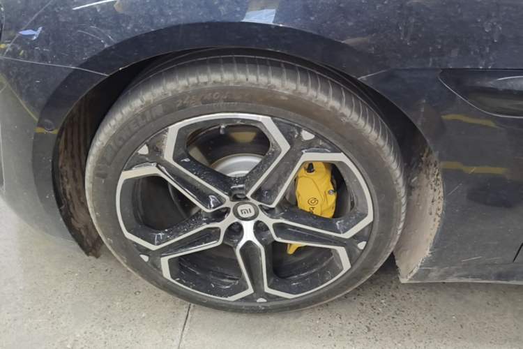 Used Xiaomi Auto SU7 2024 Four-Wheel Drive Ultra-Long Range Advanced Intelligent Driving Max Edition