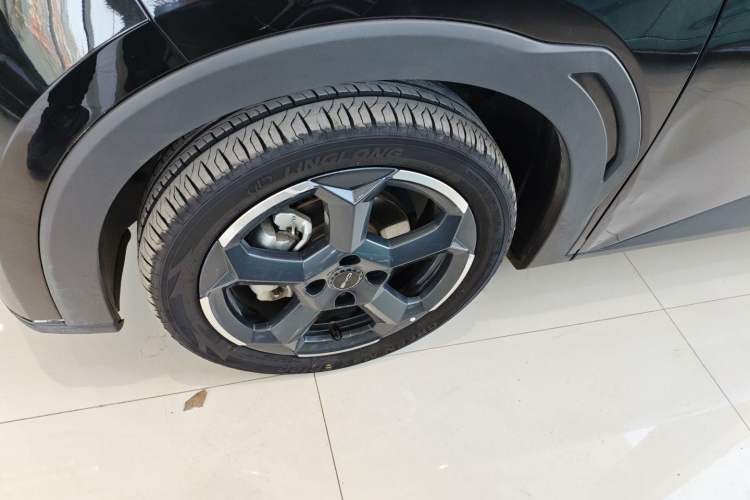 Used BYD Seagull 2023 Flying Edition Left Front Wheel Hub