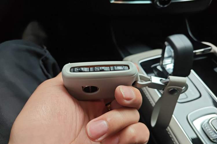 Used Volvo XC90 2025 Facelifted B5 Zhiyi Luxury Edition 5 Seats