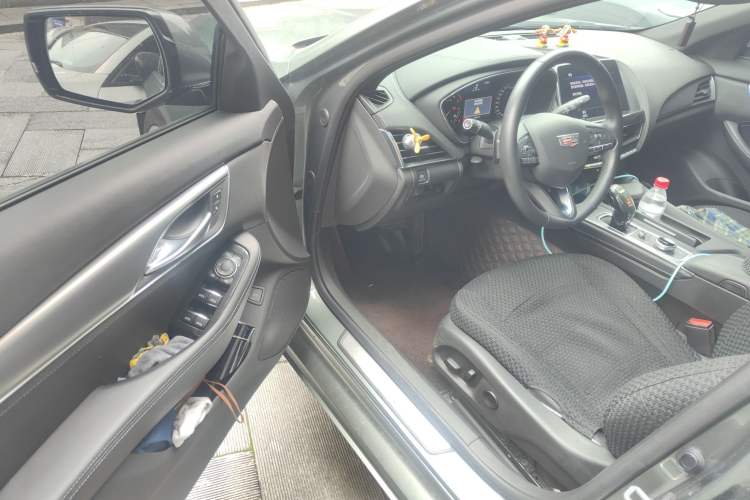 Used Cadillac CT5 2022 28T Luxury Version (Standard Edition) Driver Seat