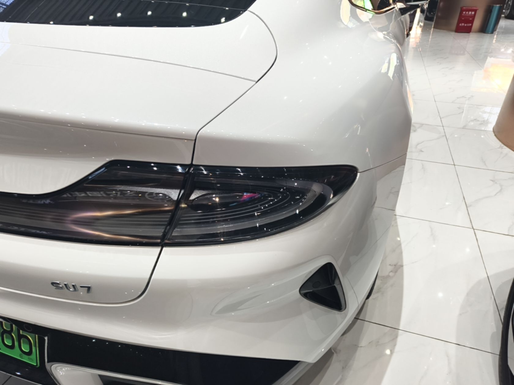 Xiaomi Auto SU7 2024 Rear-Drive Ultra-Long Range Advanced Pro-Level Intelligent Driving Version — снимка 9