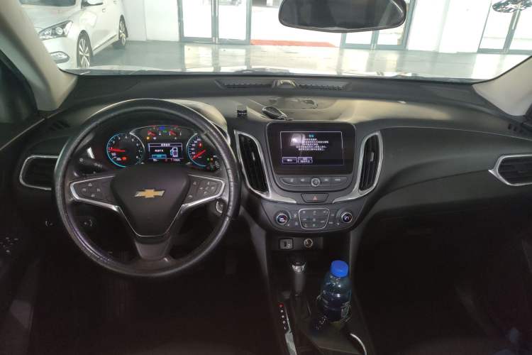 Used Chevrolet Equinox 2017 535T Automatic YuJie Edition