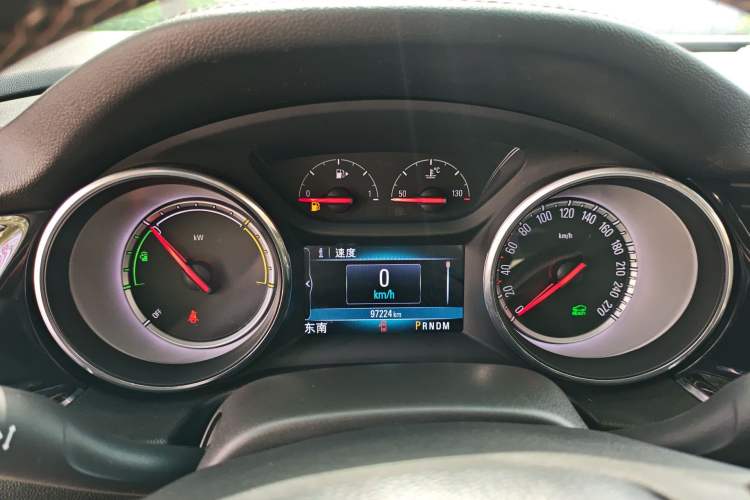 Used Buick Regal 2017 30H Elite Version
