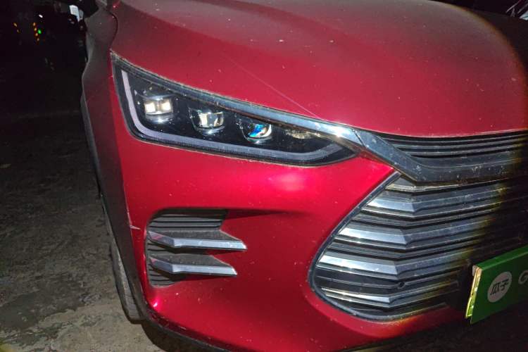 Used BYD Tang New Energy 2018 DM 2.0T All-Wheel Drive Smart Connect Elite 7-Seater China V Emission Standard