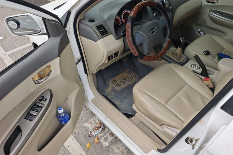 Used BYD L3 2012 1.5L Manual Comfort Edition
