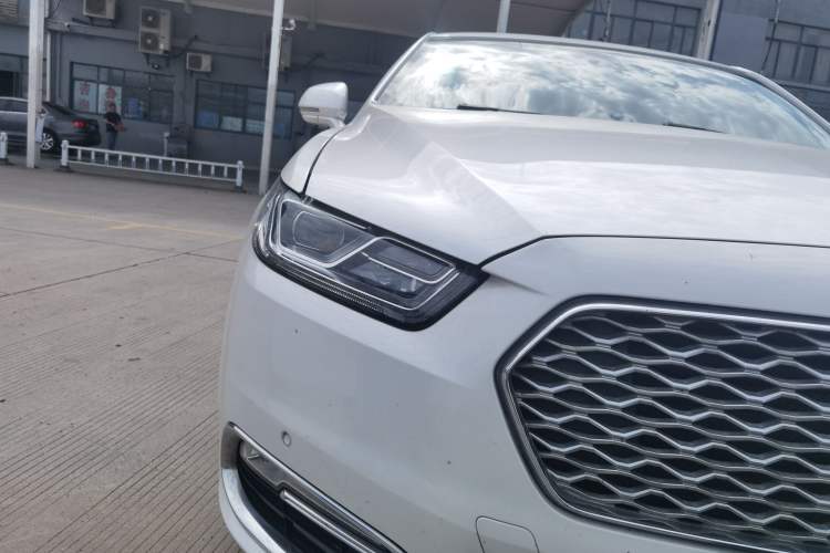 Used Ford Taurus 2017 EcoBoost 325 V6 LTD Limited Edition