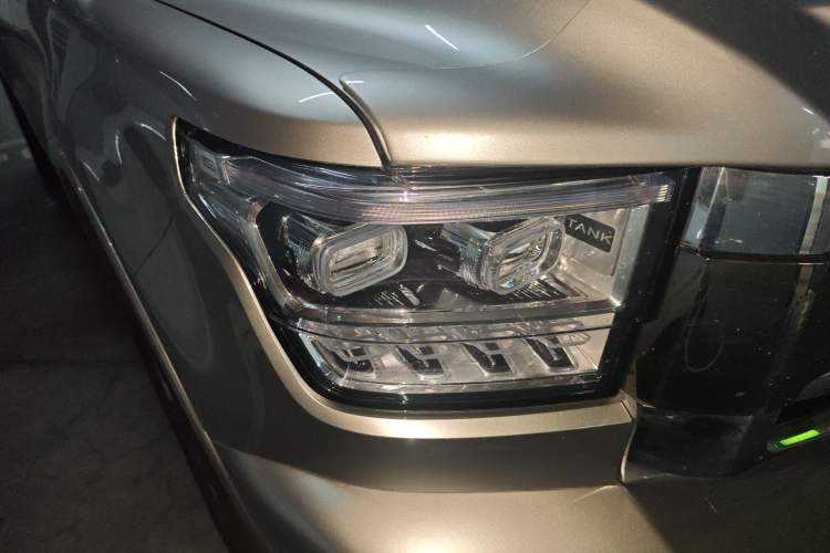 Used Tank 500 New Energy 2024 Hi4-T Right Front Headlight