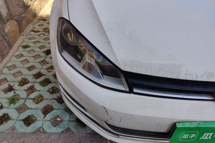 Used Volkswagen Golf 2014 1.4TSI Automatic Comfort Model Right Front Headlight