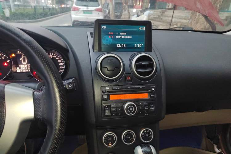 Used Nissan Qashqai 2011 2.0 XV Lea CVT 2WD
