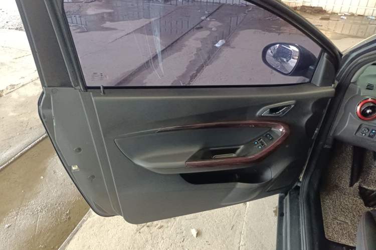 Used Chery New Energy Little Ant 2022 Sweet Pink Edition Half-Sugar Version Lithium Iron Phosphate 29.2 kWh 30 kW 301 km
