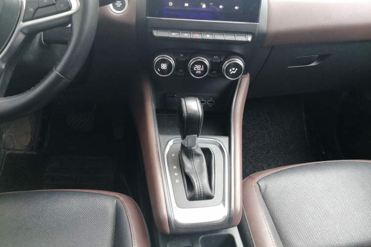 Used Renault Clio 2019 TCe270 Automatic Prestige Model
