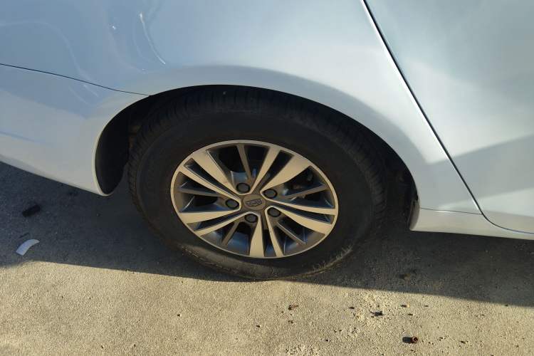 Used Geely Auto Emgrand 2018 1.5L Manual Luxury Model