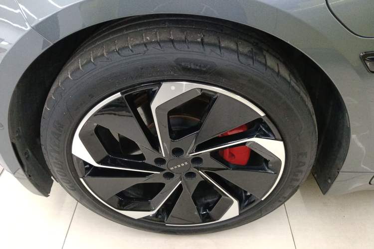 Used Zeekr 001 2022 Ultra-Long Range Single-Motor WE Version
