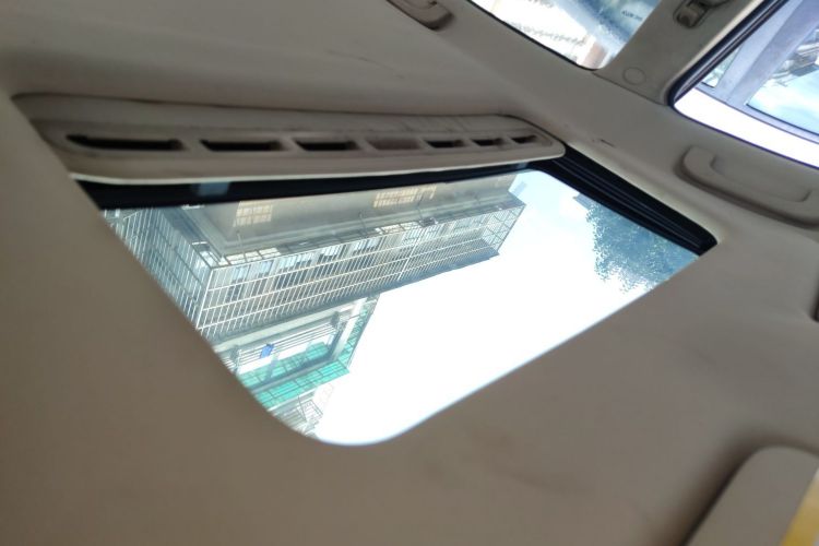 Used Roewe 350 2012 1.5L Manual Smart Value Edition
