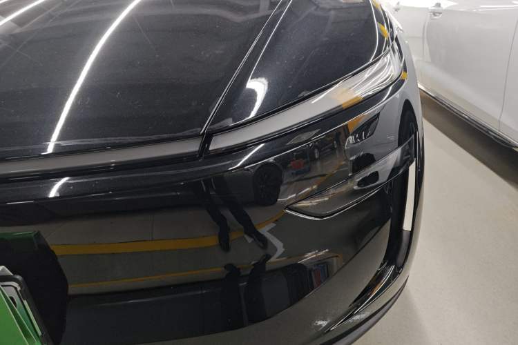 Used Tesla Model Y 2025 Rear-Wheel-Drive Version