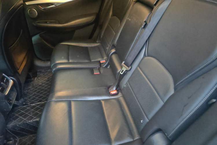 Used Infiniti QX50 2018 2.0T Two-Wheel Drive Fashion Edition
