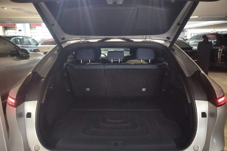 Used XPeng G6 2023 580 Long-Range Max Trunk