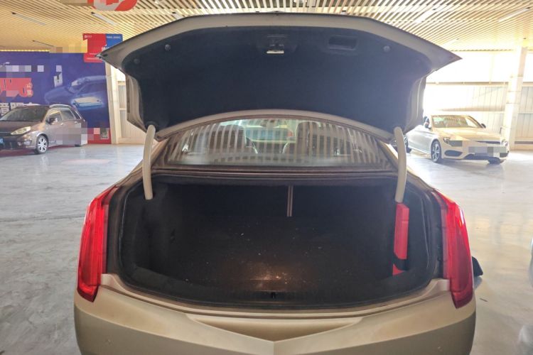 Used Cadillac XTS 2015 28T Comfort Model Trunk