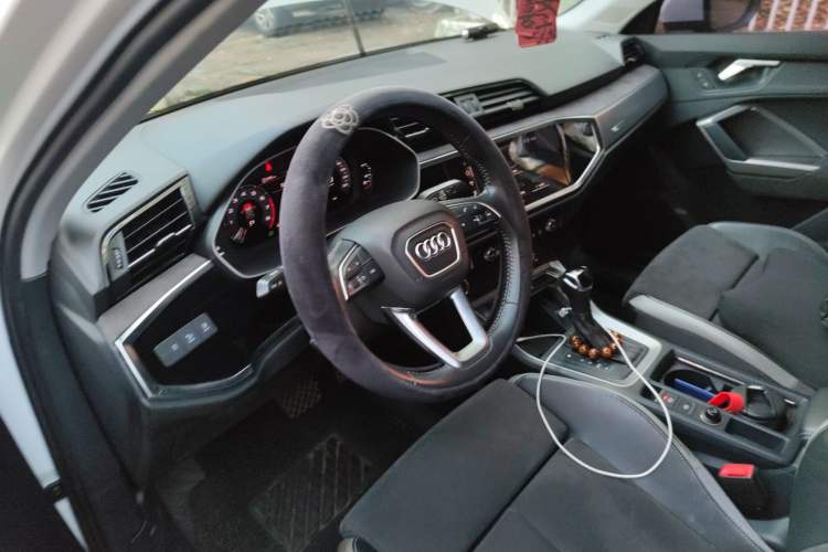 Used Audi Q3 2019 35 TFSI Advanced Dynamic Edition
