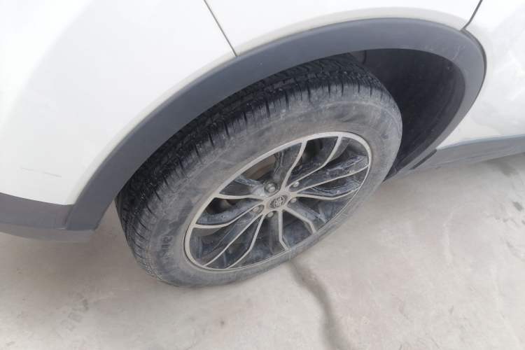 Used FAW Senya R7 2017 1.6L Manual Luxury Model