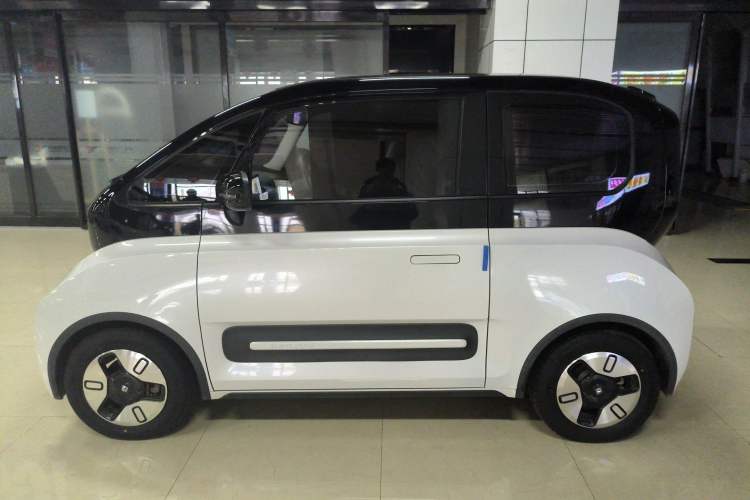 Used Baojun E300 2020 Plus Interstellar Smart Edition
