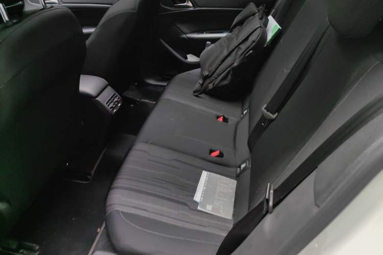 Used Peugeot 308S 2015 1.6T Automatic Jingchi Edition Left Rear Seat
