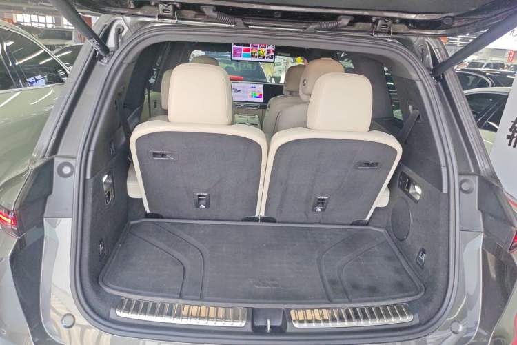 Used Li Auto L9 2022 Max model
