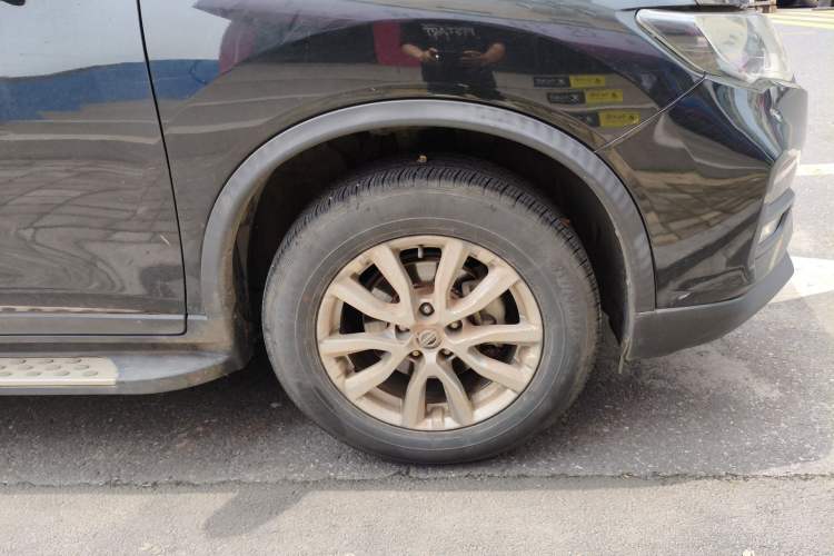 Used Nissan X-Trail 2019 2.0L CVT Smart Connect Comfort Edition 2WD
