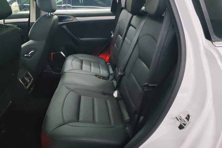 Used Haval H7 2017 Blue Label H7L 2.0T Automatic Prestige Model
