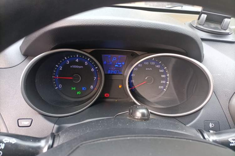 Used Hyundai ix35 2015 2.0L Automatic 2WD Comfort Edition China V Standard