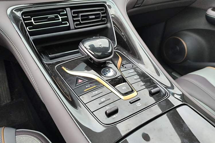 Used BYD Frigate 07 2023 DM-i 100KM Flagship Model
