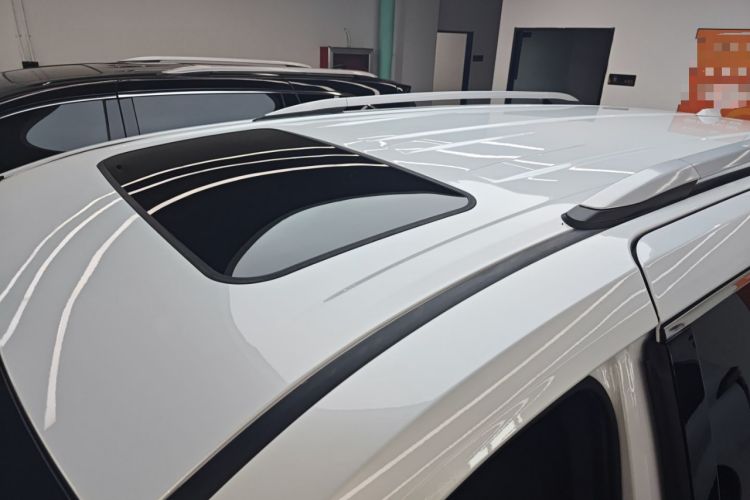 Used Toyota SIENNA 2024 2.5L Hybrid Luxury Edition