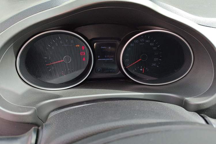 Used Kia Sportage R 2016 2.0L Automatic Two-Wheel Drive GLS Trim