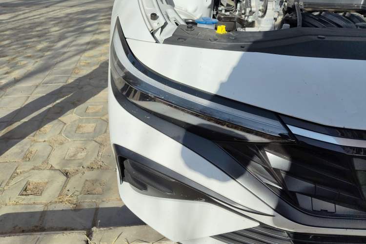 Used Hyundai Elantra 2023 1.5L CVT LUX Prestige Edition