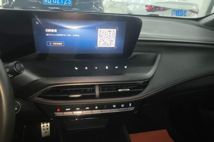 Used Buick Verano 2023 Pro GS Swift Edition Audio And AC Panel