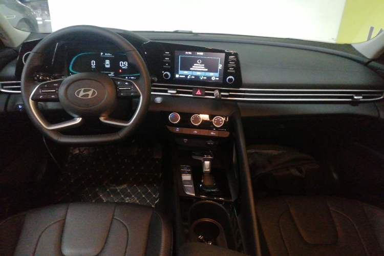 Used Hyundai Elantra 2023 1.5L CVT GLX Elite Edition